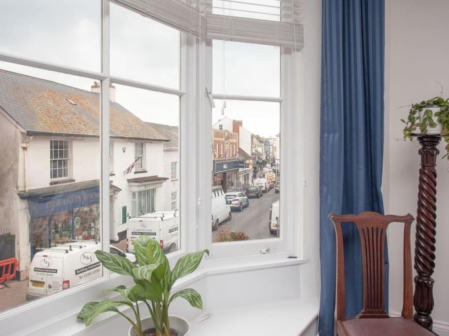 2 Central, Spacious, Apartment With Private Patio Sidmouth Exterior foto