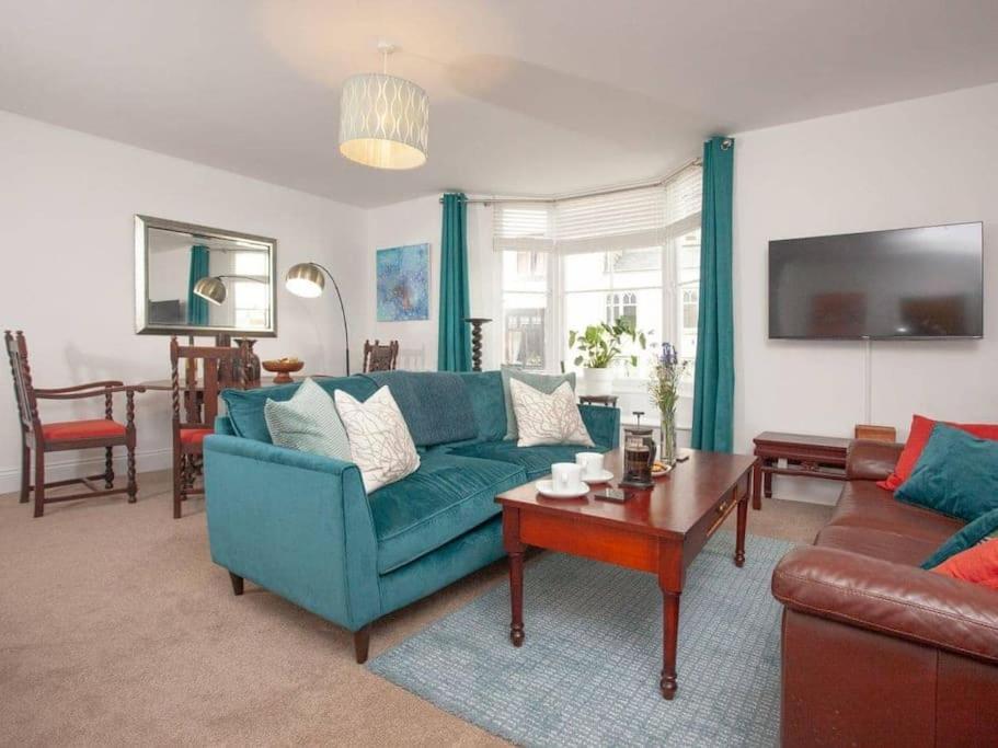 2 Central, Spacious, Apartment With Private Patio Sidmouth Exterior foto
